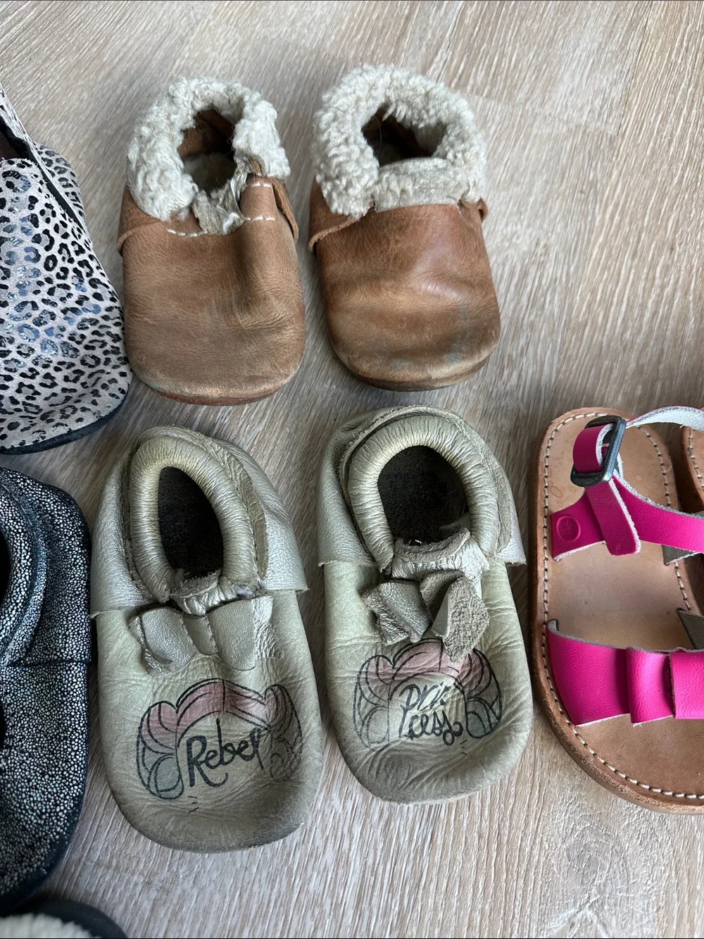Freshly Picked Size 5 Shoe Lot Mini Soles & Soft Sole Chelsea Boots 9 Pairs T